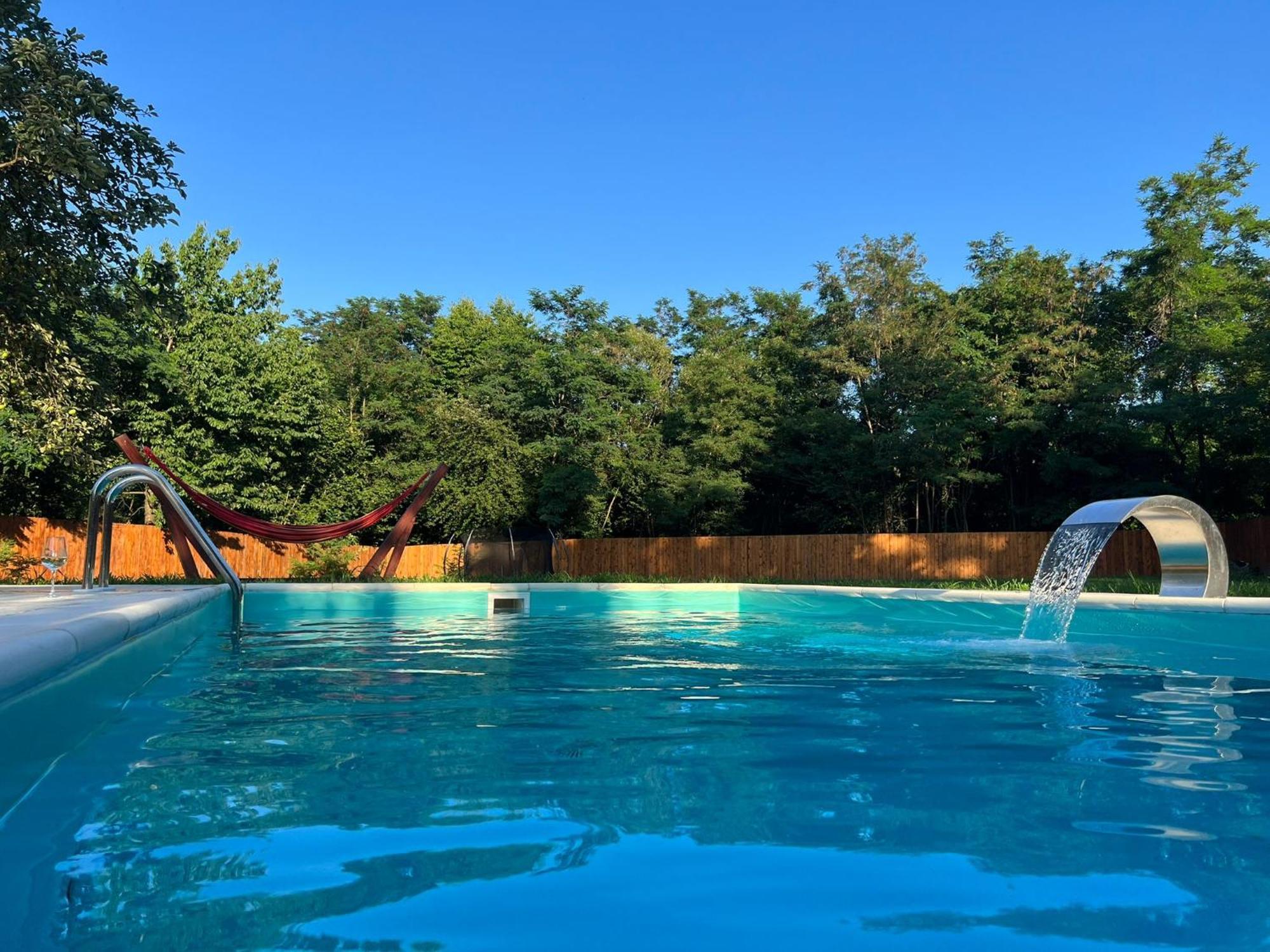 Horace Guesthouse Pool & Hot Tub & Bikes & River Dejani Εξωτερικό φωτογραφία